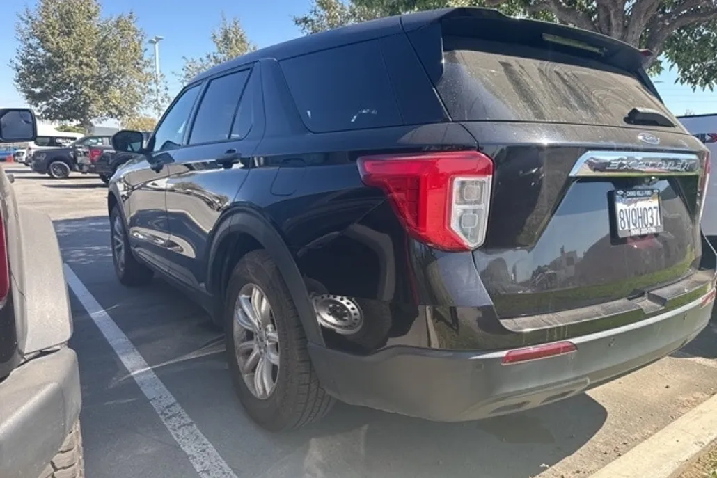 2021 Ford Explorer Base photo 1