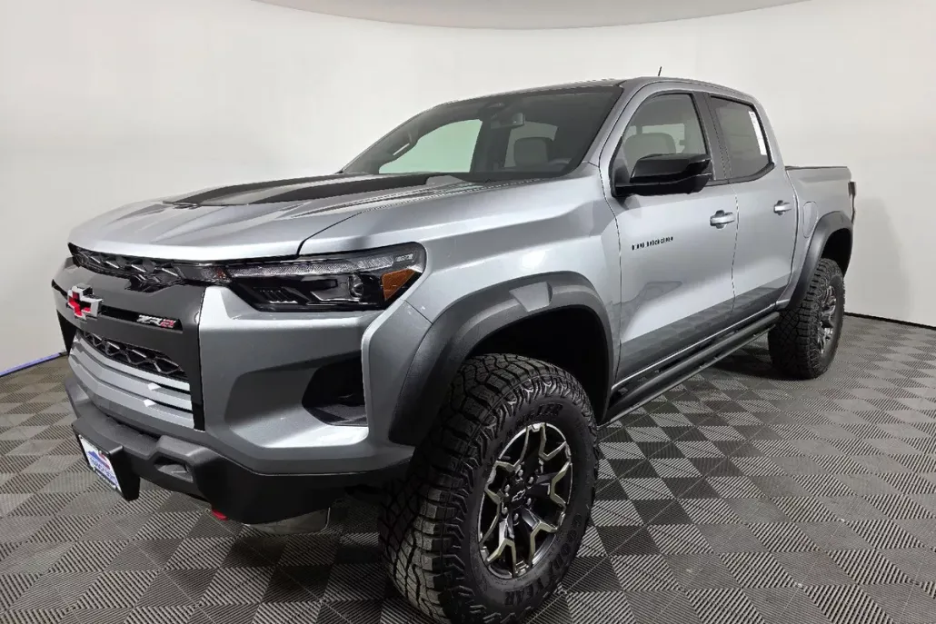 2026 Chevrolet Colorado ZR2 photo 1