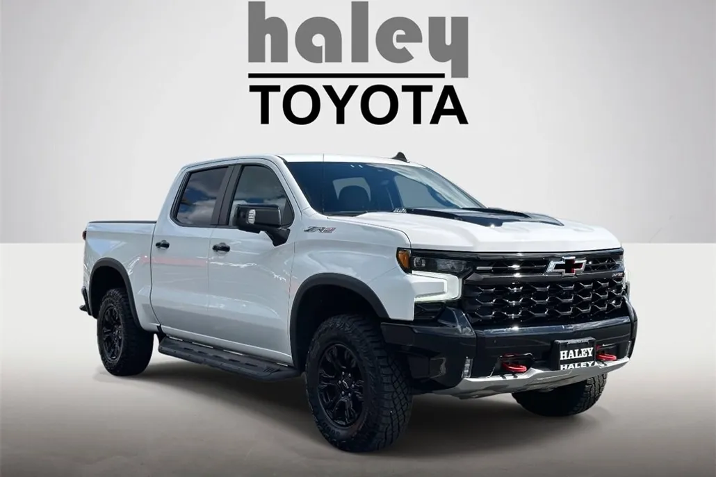 2022 Chevrolet Silverado 1500 ZR2 photo 1