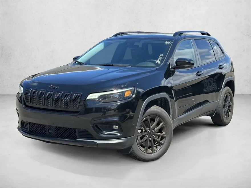 2023 Jeep Cherokee Altitude Lux photo 1