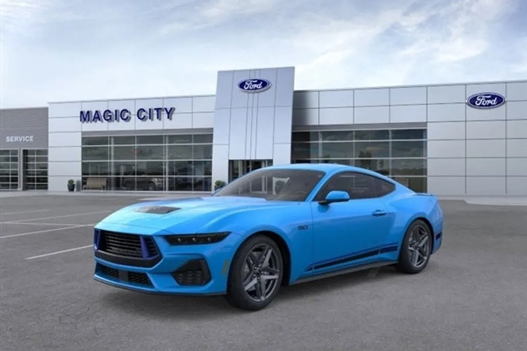 2025 Ford Mustang GT Premium photo 1
