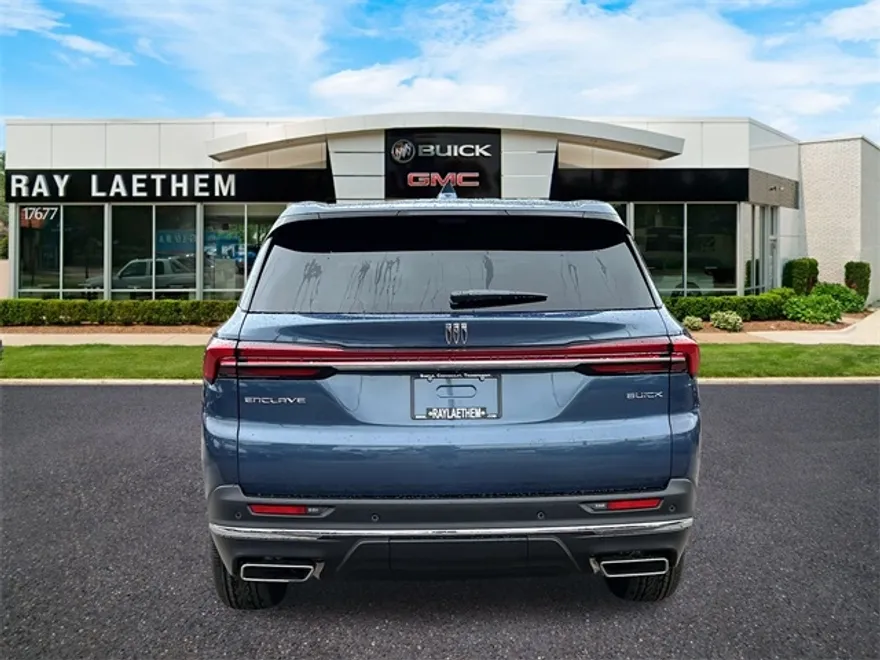 2026 Buick Enclave Preferred photo 1