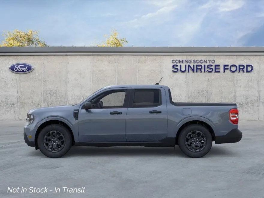 2025 Ford Maverick XLT photo 1