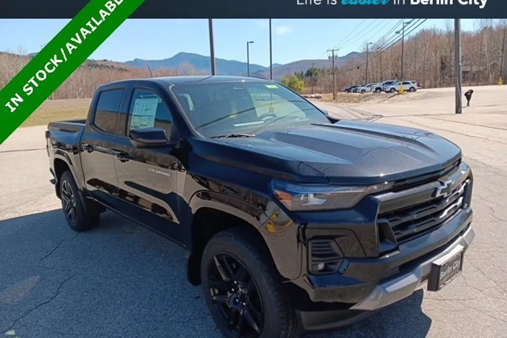 2025 Chevrolet Colorado Z71 photo 1
