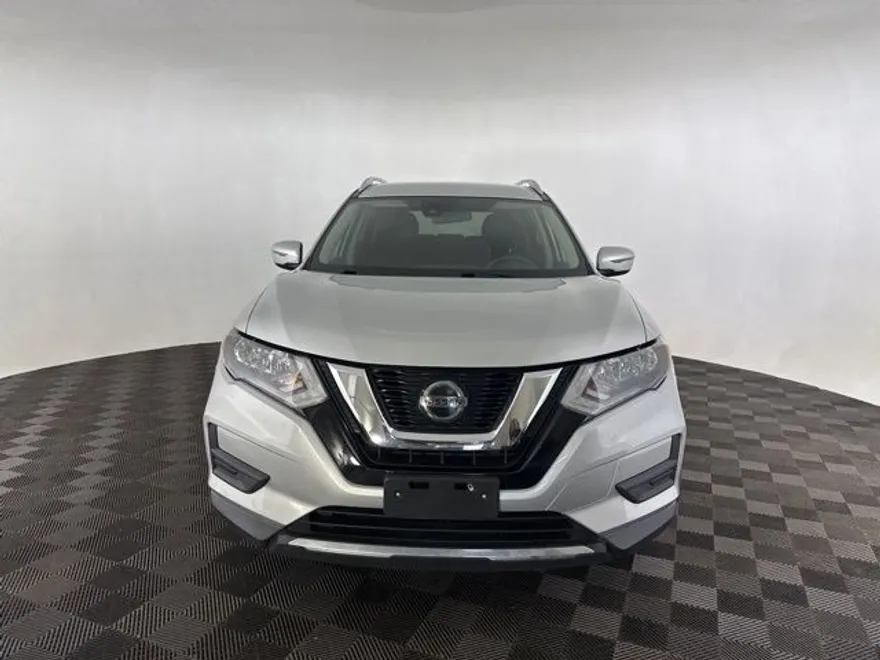 2020 Nissan Rogue S photo 1