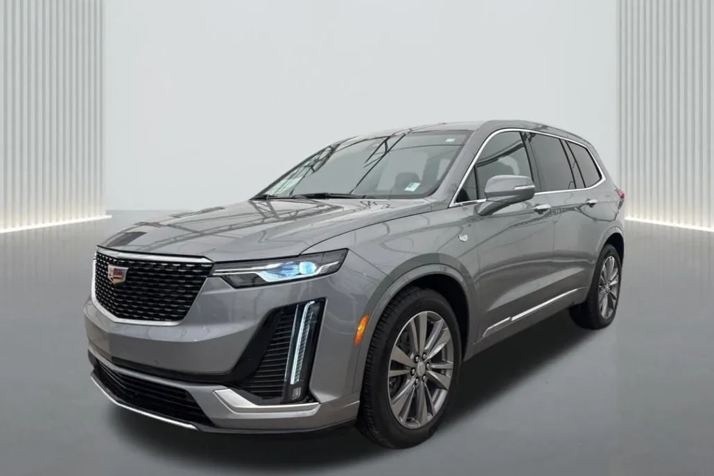 2025 Cadillac XT6 Premium Luxury photo 1