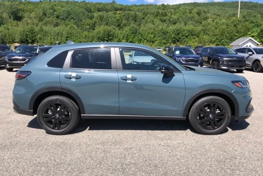 2026 Honda HR-V Sport photo 1