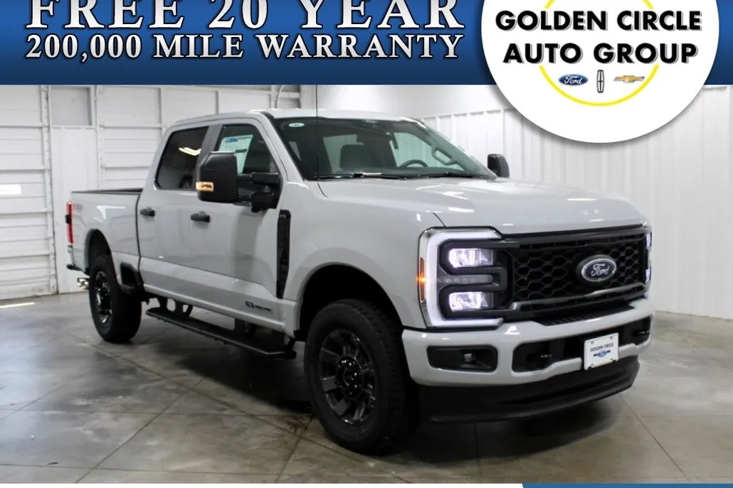 2025 Ford F-250 photo 1