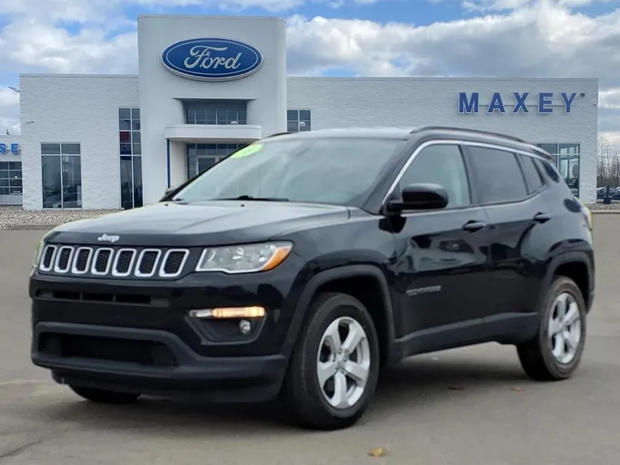 2018 Jeep Compass Latitude photo 1