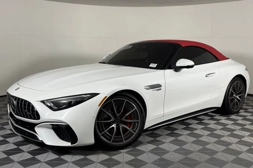 2023 Mercedes Benz SL 55 AMG photo 1
