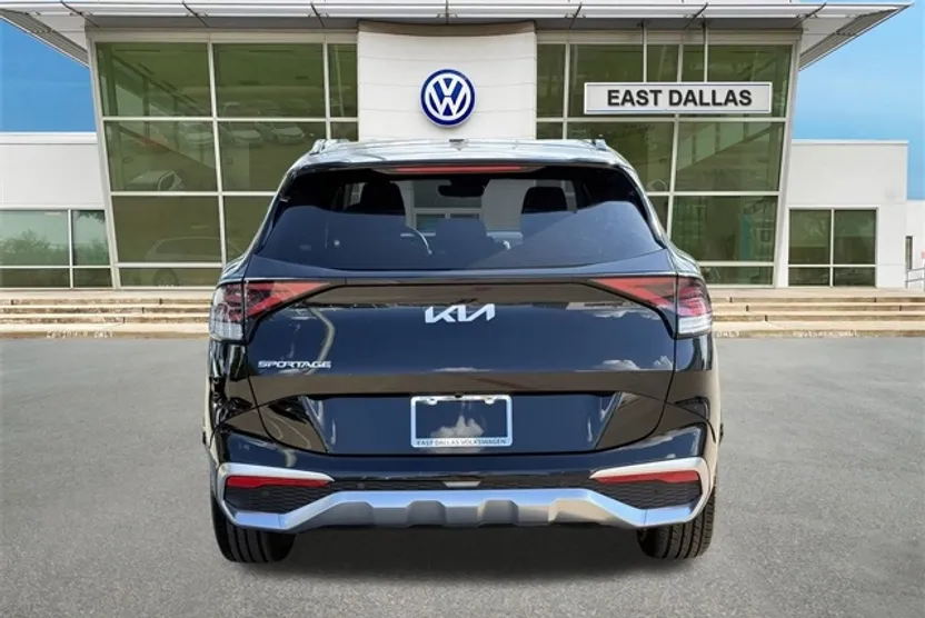 2023 Kia Sportage photo 1