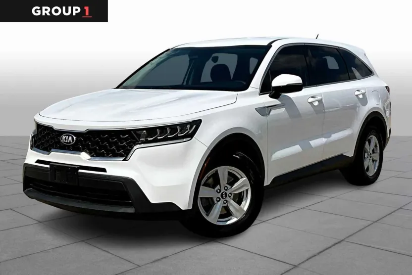 2021 Kia Sorento LX photo 1