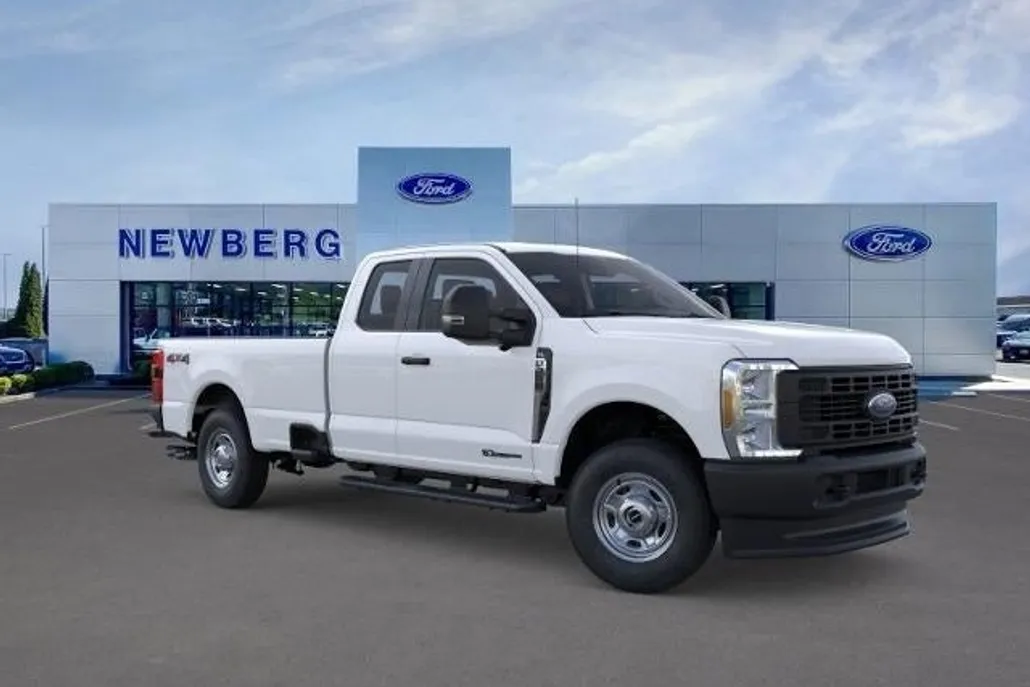 2025 Ford F-250 XL photo 1