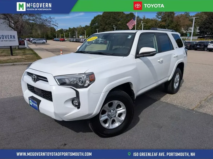 2023 Toyota 4Runner SR5 Premium photo 1