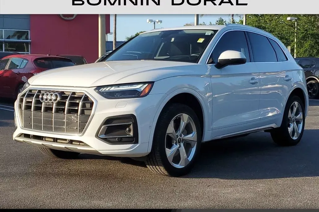 2021 Audi Q5 45 Prestige Premium photo 1