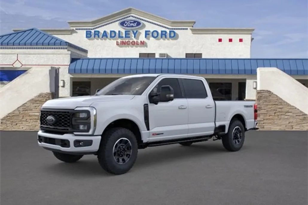 2025 Ford F-350 Lariat photo 1