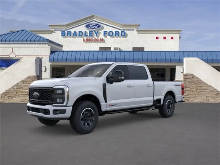 2025 Ford F-350 Lariat photo 1