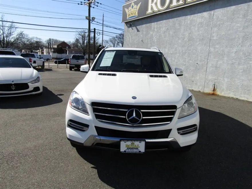 2015 Mercedes Benz ML 350 photo 1