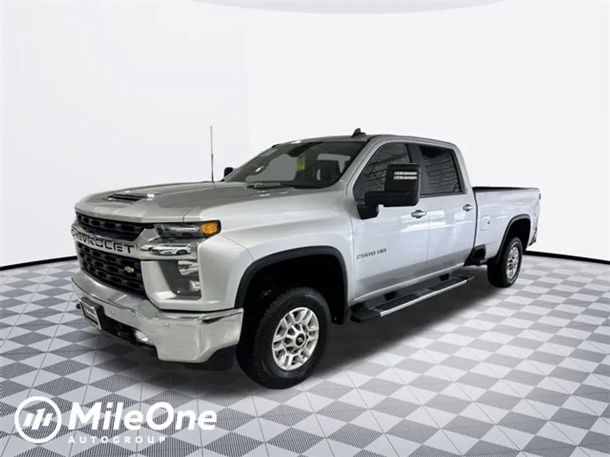 2022 Chevrolet Silverado 2500HD LT photo 1