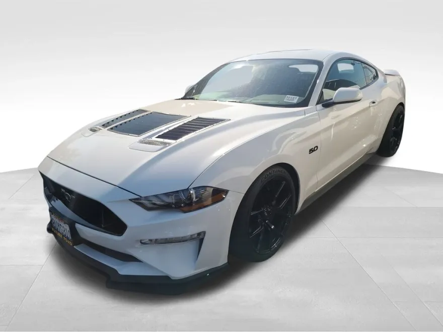 2020 Ford Mustang GT photo 1