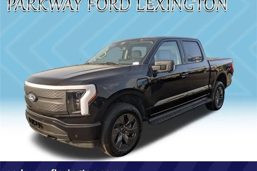 2025 Ford F-150 Lightning photo 1
