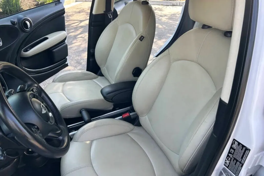 2014 Mini Countryman S ALL4 photo 1