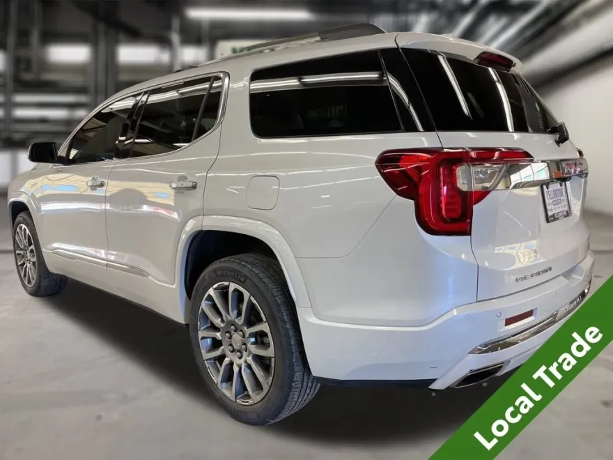 2023 Gmc Acadia Denali photo 1