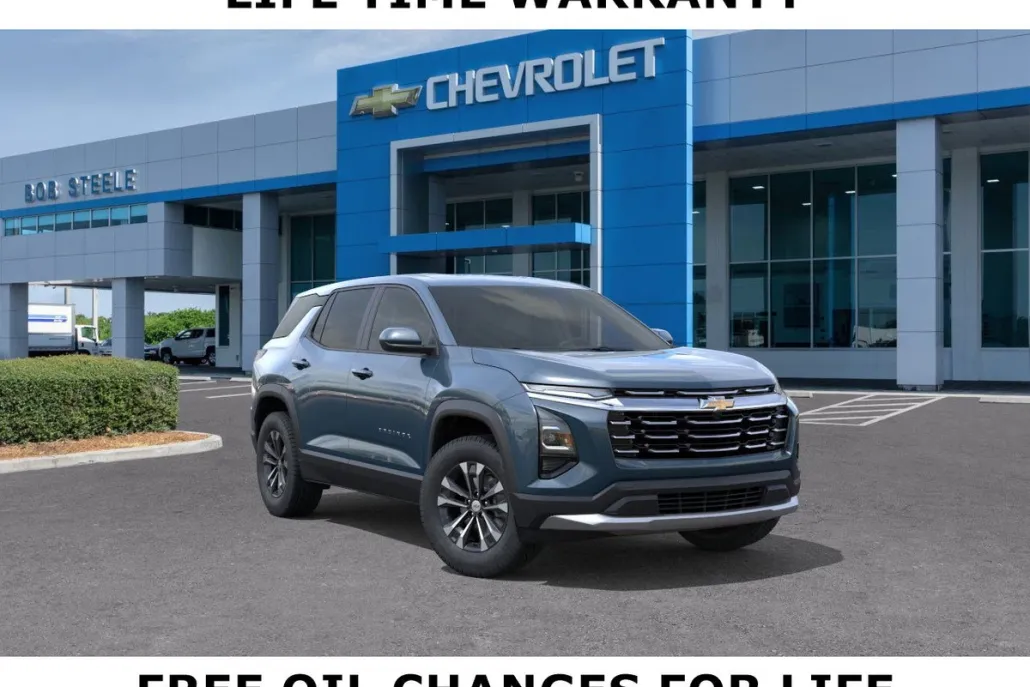 2026 Chevrolet Equinox LT photo 1