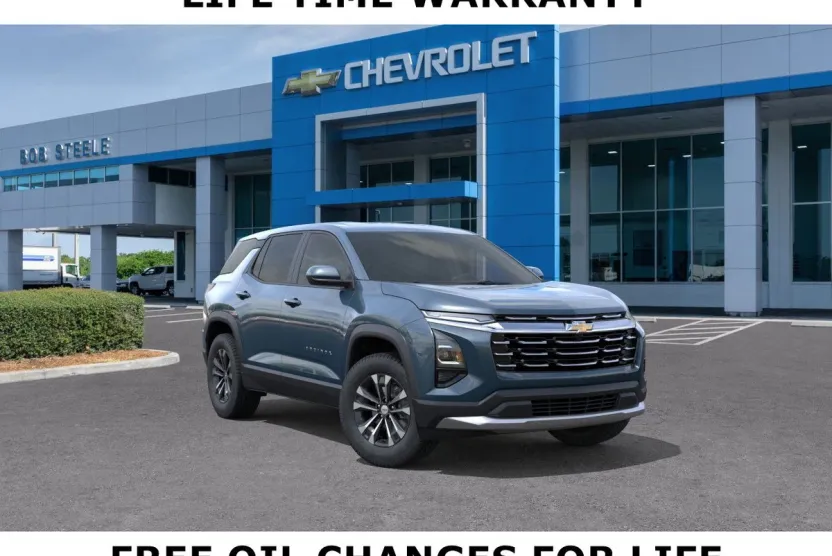 2026 Chevrolet Equinox LT photo 1