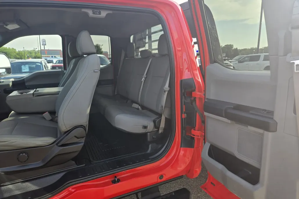 2019 Ford F-550 XL photo 1