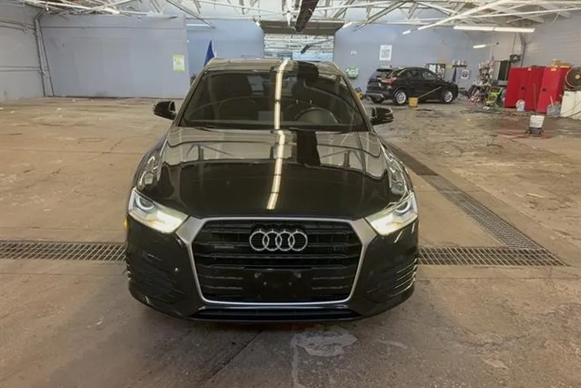 2018 Audi Q3 Premium photo 1