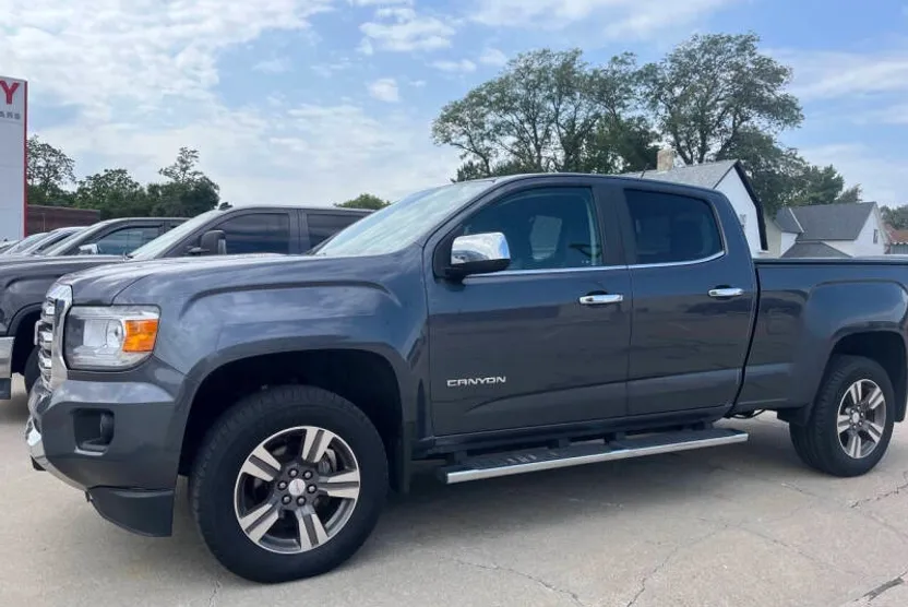 2017 Gmc Canyon SLT photo 1