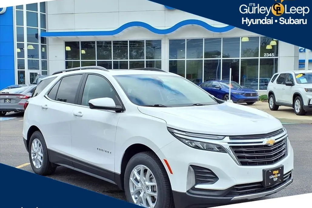 2022 Chevrolet Equinox LT photo 1