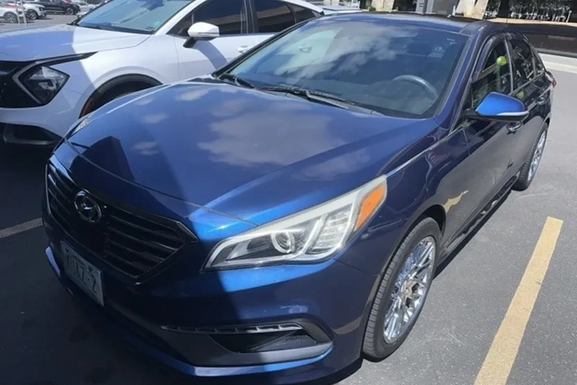 2016 Hyundai Sonata Limited photo 1