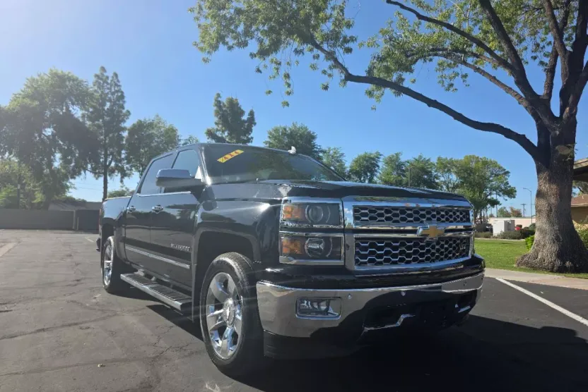2015 Chevrolet Silverado 1500 LTZ photo 1