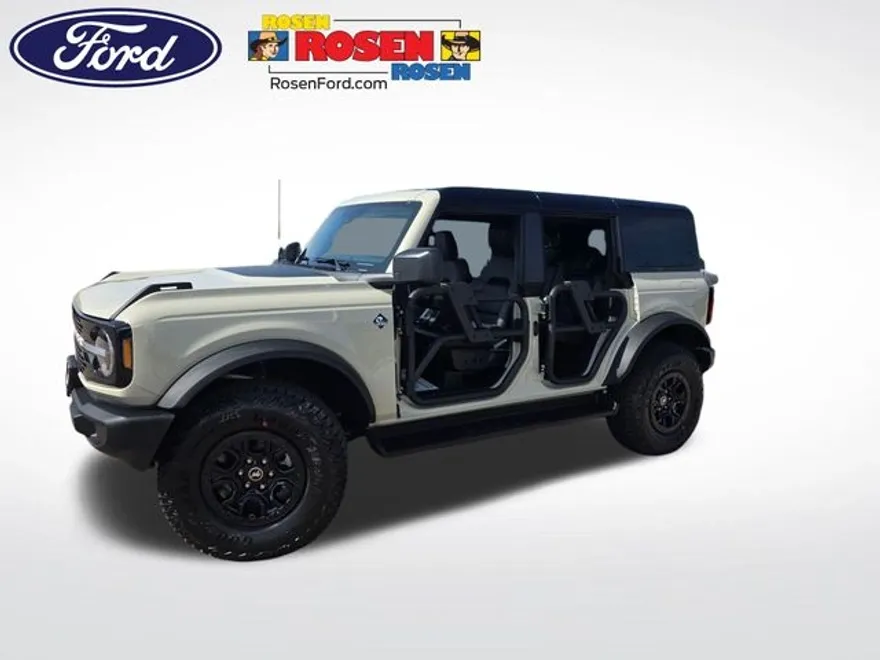 2025 Ford Bronco Outer Banks photo 1