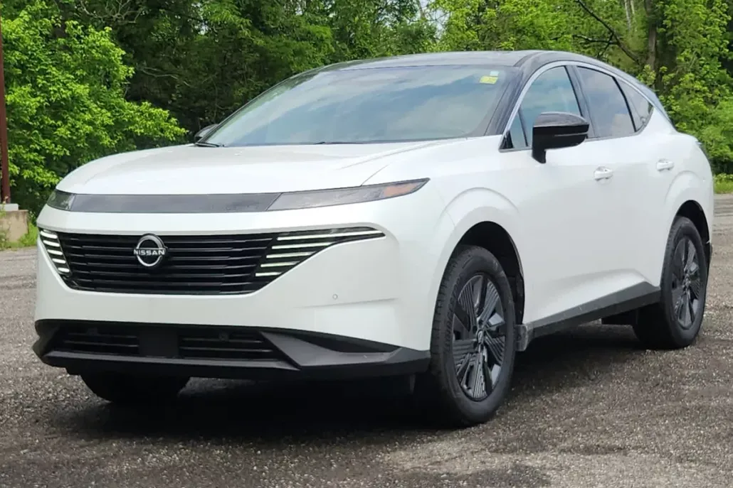 2025 Nissan Murano SL photo 1