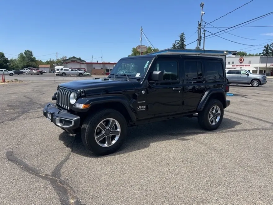 2023 Jeep Wrangler Sahara photo 1
