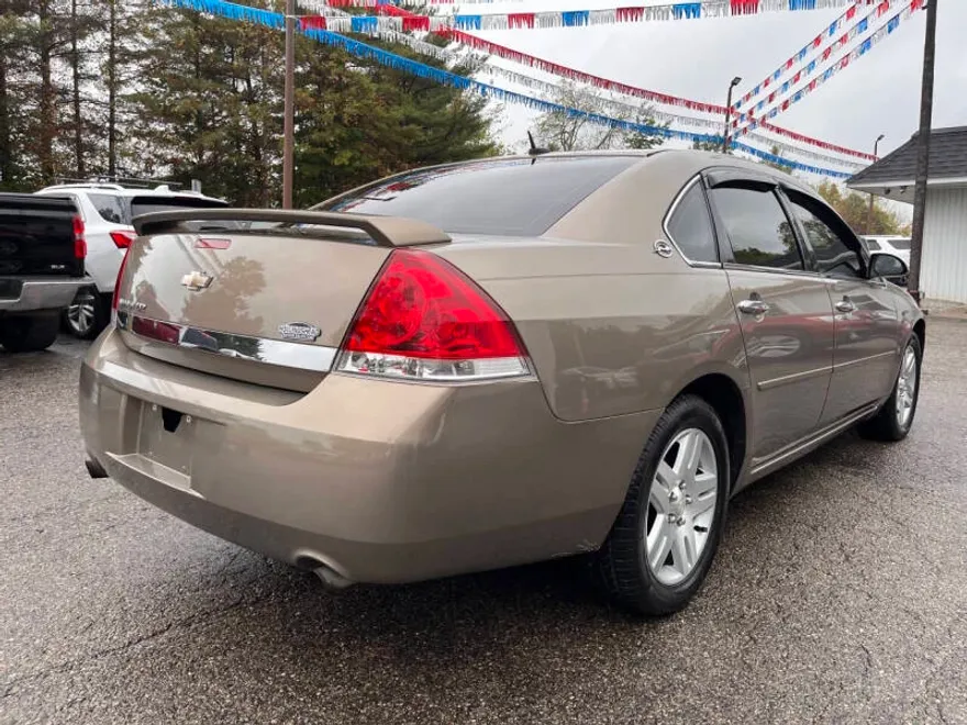 2007 Chevrolet Impala LTZ photo 1