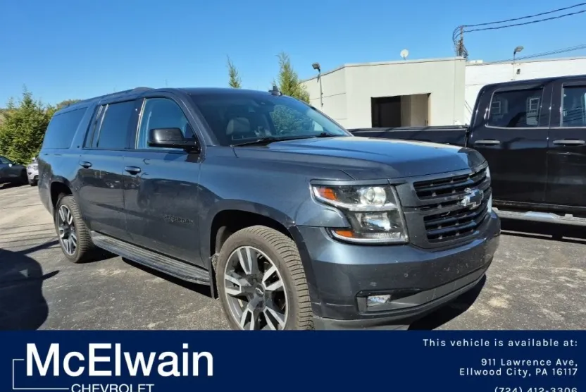 2020 Chevrolet Suburban LT photo 1