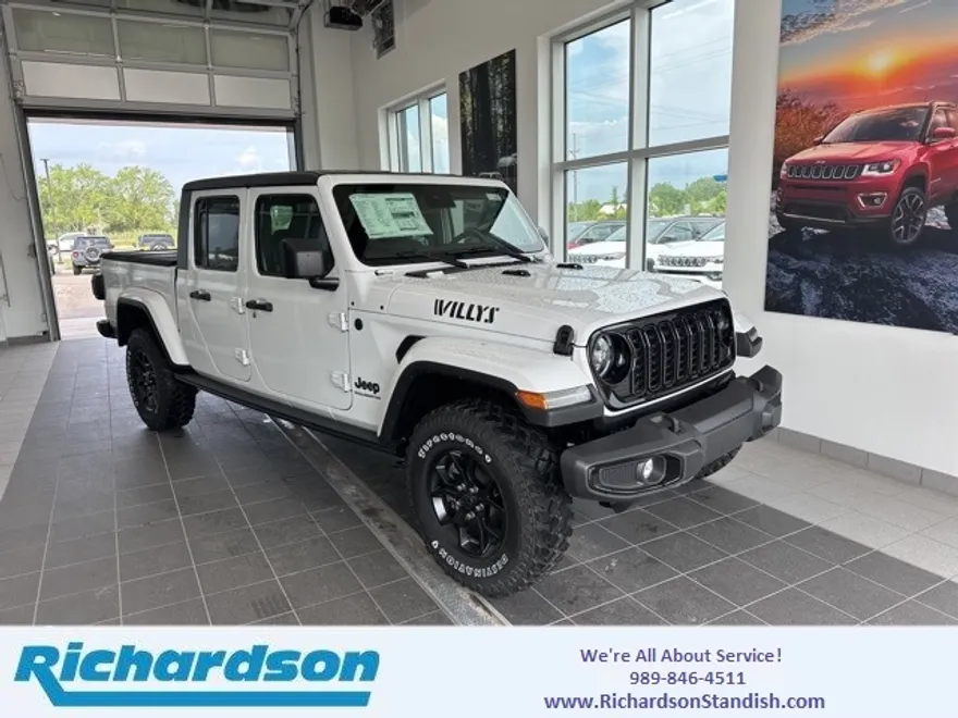 2024 Jeep Gladiator Willys photo 1