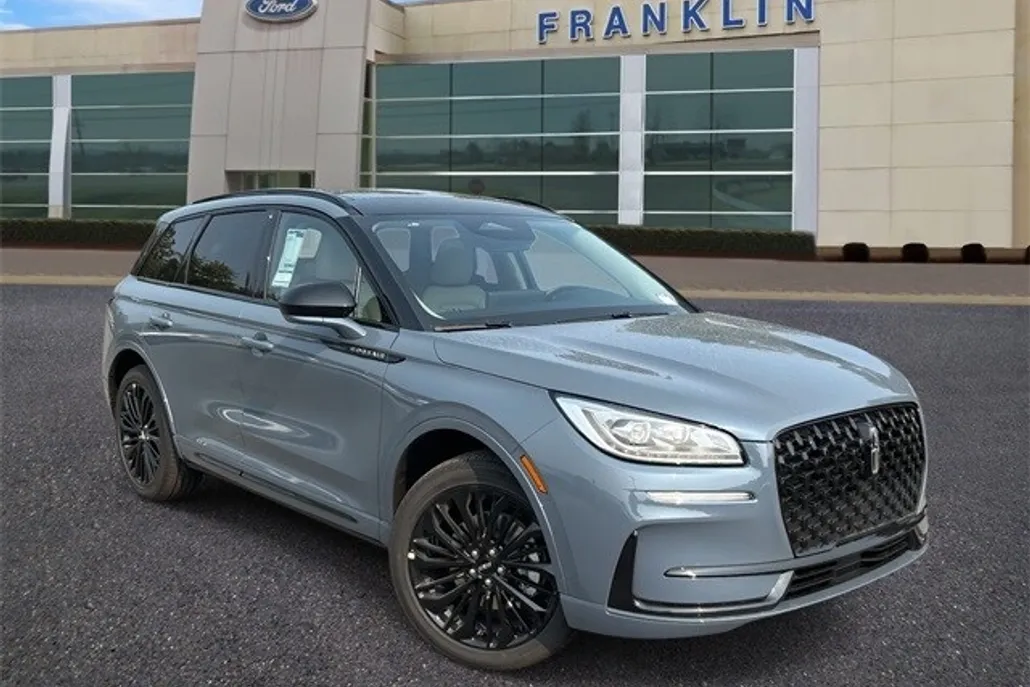 2025 Lincoln Corsair Grand Touring photo 1