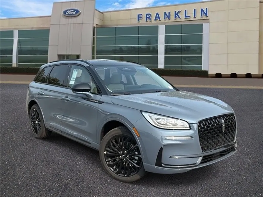 2025 Lincoln Corsair Grand Touring photo 1