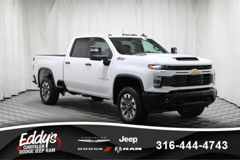 2025 Chevrolet Silverado 2500HD Custom photo 1