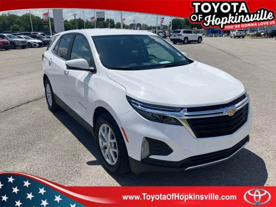 2024 Chevrolet Equinox LT photo 1