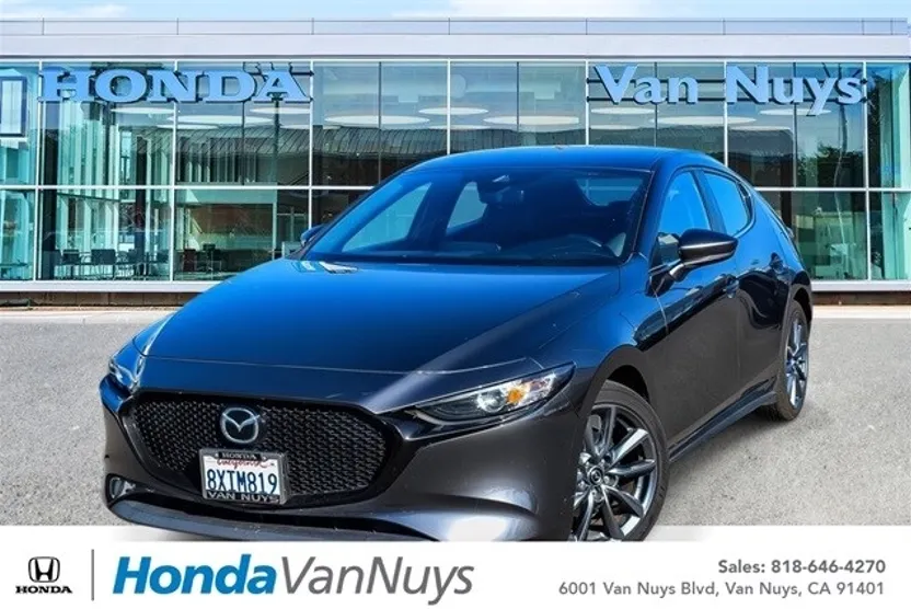 2020 Mazda Mazda3 Base Hatchback photo 1