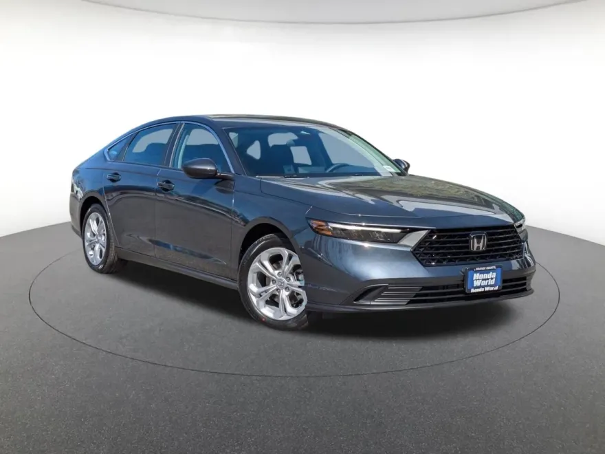 2025 Honda Accord 1.5T LX photo 1