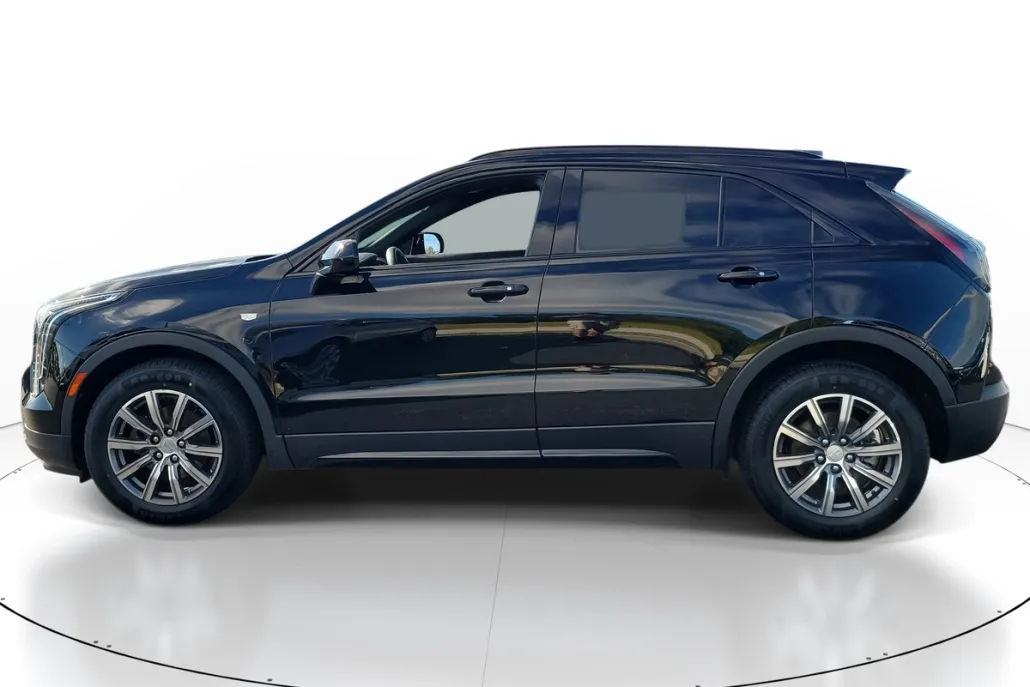 2019 Cadillac XT4 Sport photo 1