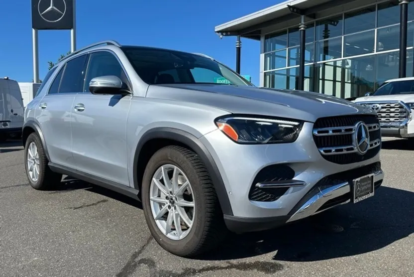 2025 Mercedes Benz GLE 350 4MATIC photo 1