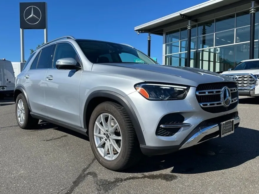 2025 Mercedes Benz GLE 350 4MATIC photo 1